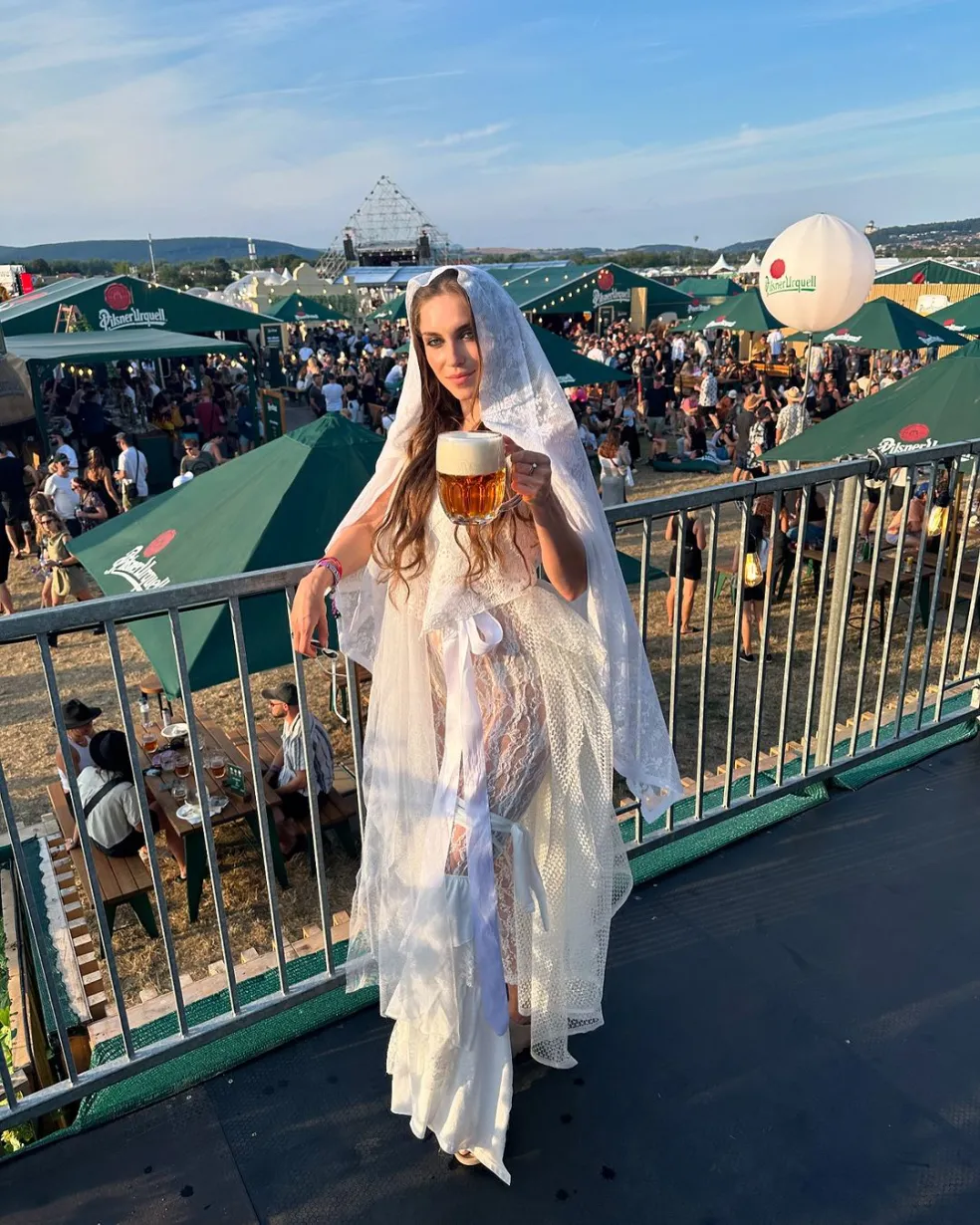 Modelka a moderátorka Barbora Bakošová na festivale Grape 2024